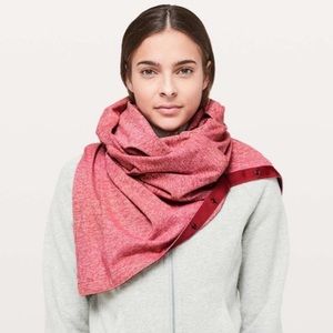 Lululemon Vinyasa Scarf w/ Reusable Lululemon Bag!